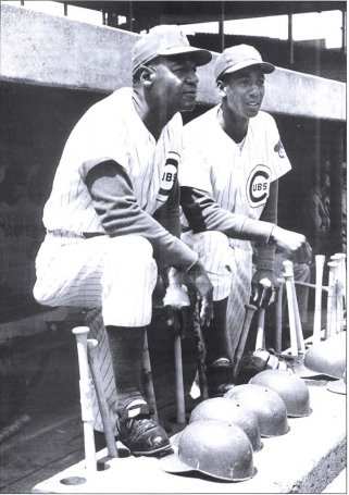 Buck O'Neil and Ernie Banks in 1963
